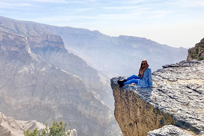 Private Overnight at Jebel Shams - 2 Days and 1 Night Tours - Bahla Fort brings a grander scale on day two