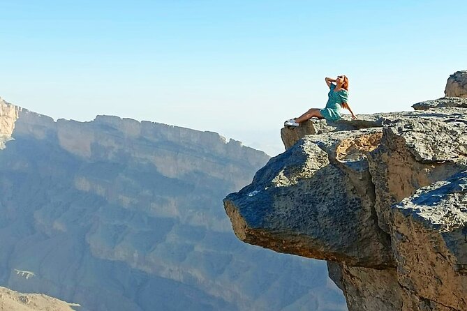 Private Overnight at Jebel Shams - 2 Days and 1 Night Tours - Jibreen Castle rewards careful exploring