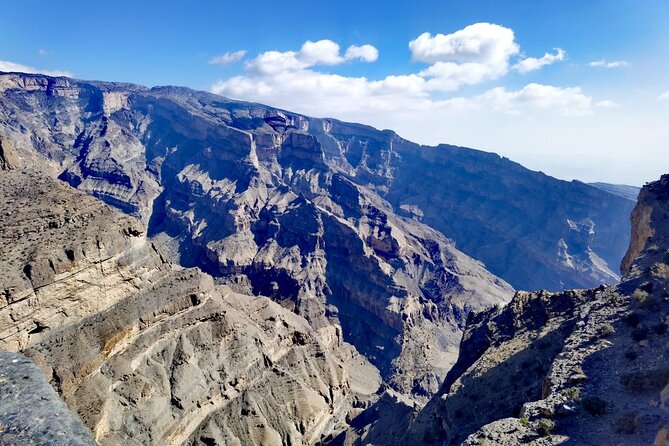 Private Overnight Jebel Shams Camping Tour - Nizwa Souq and Fort bring history into focus