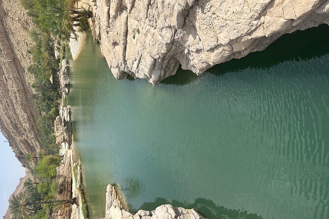 Private Safari tour and Wadi in 4x4 with a local guide - What to bring and how to prepare