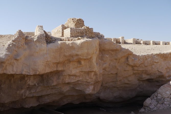 Private tour - Empty Quarter desert adventure - Wadi Dawka + Ubar - Sunset photographs and the value of a private vehicle
