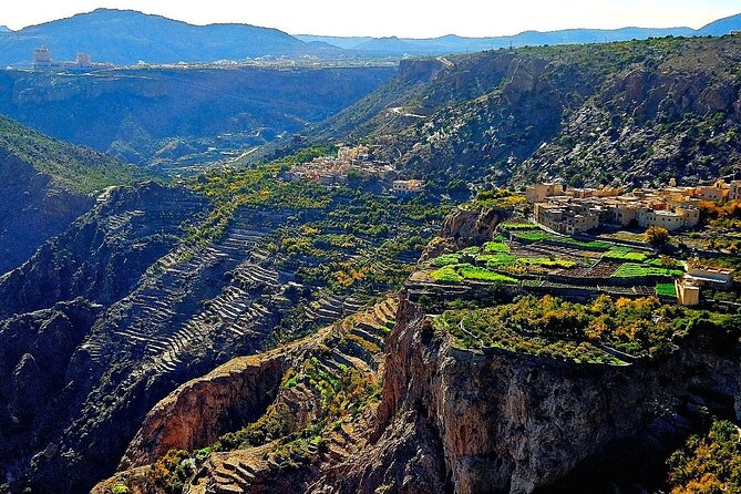 Private Transfer from Muscat to Jebel Akhdar by 4WD Car - Reaching Jebel Akhdar and its mountain hotels