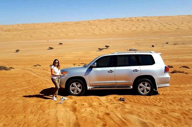 Private Transfer From Muscat To Wadi Shab And Back - The road from Muscat in a private 4WD