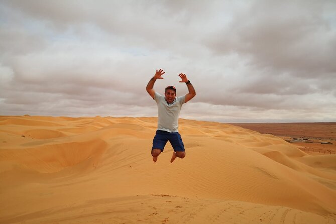Private Transfer from Muscat to Wahiba Sand Desert by 4WD Vehicle - What the 4WD vehicle adds