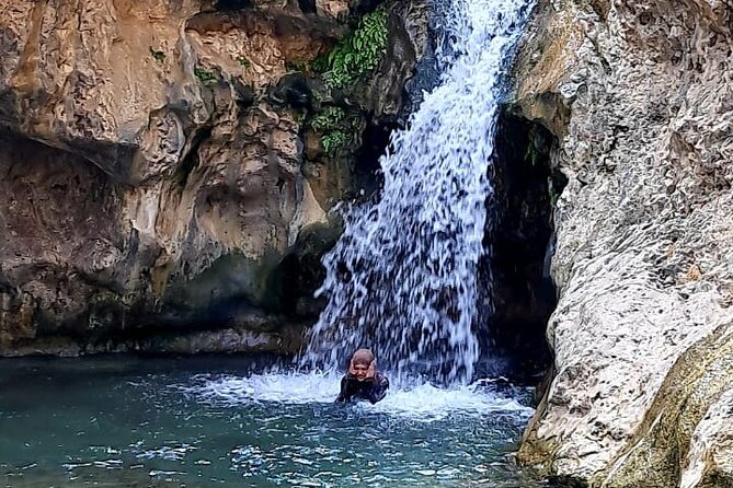 Private Wadi Tiwi - Bimmah Sinkhole - White Sand Beach - Full Day Tour - Why This Day Trip Works So Well From Muscat