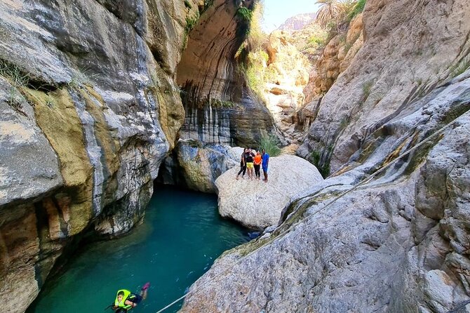 Private Wadi Tiwi - Bimmah Sinkhole - White Sand Beach - Full Day Tour - Bimmah Sinkhole And Its Clear Blue Pool