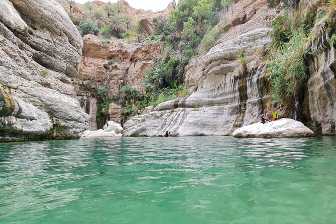 Private Wadi Tiwi - Bimmah Sinkhole - White Sand Beach - Full Day Tour - White Sands Or Fins Beach: Check The Final Stop