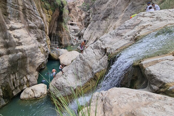 Private Wadi Tiwi - Bimmah Sinkhole - White Sand Beach - Full Day Tour - Wadi Tiwi: The Greenest And Longest Stop