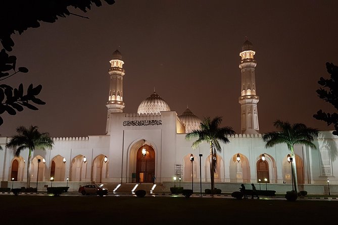 Salalah City Tour with History, Culture, Souq Shopping, Halwa - Al Baleed Archaeological Park and the Frankincense Land Museum