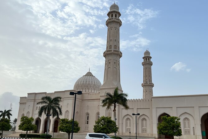 Salalah City Tour with History, Culture, Souq Shopping, Halwa - Ain Jarziz and the Ittin mountain road