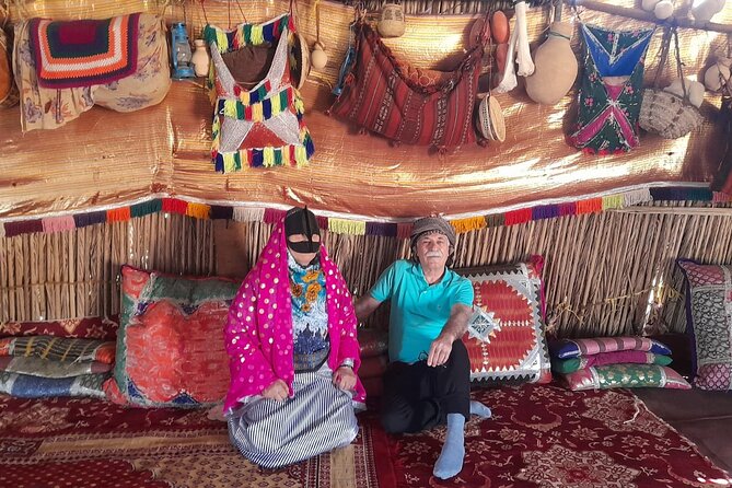 Sharing Tour to Wahiba Sand Desert and Wadi Bani Khalid Full Day - Lunch Before the Wadi