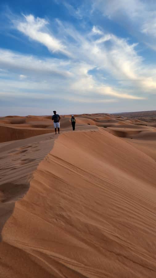 Sunset at wahiba desert - Lunch and the practical middle of the day