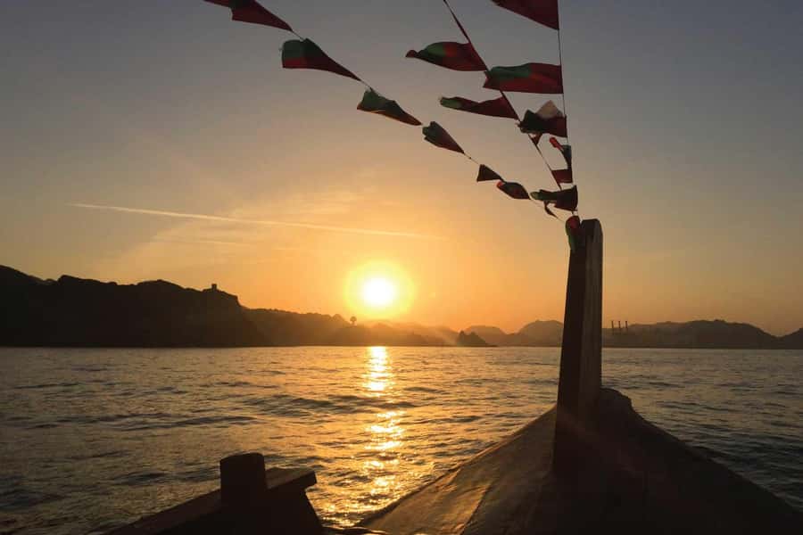 Sunset Dhow Cruise - Why a dhow cruise suits Muscat
