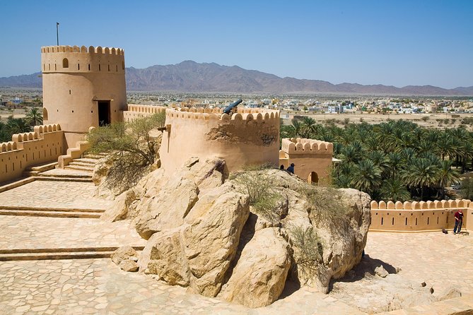 The North & Nakhl Half Day Tour from Muscat - The drive toward Nakhl and the mountain villages