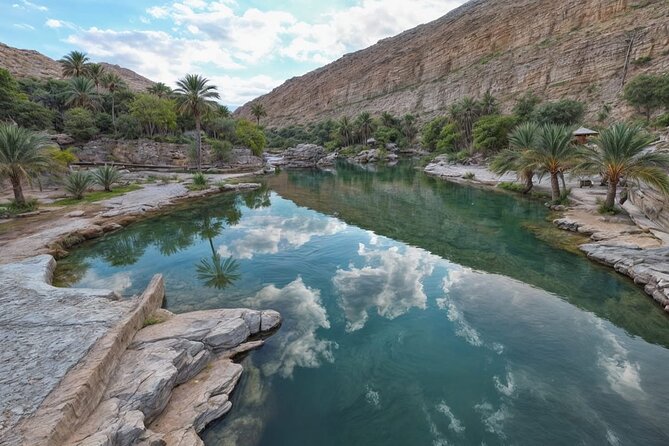 Tour Jawahir 2 Days-1 Night In Wahiba Sands, Oman Tours Package - What the $588 price really covers