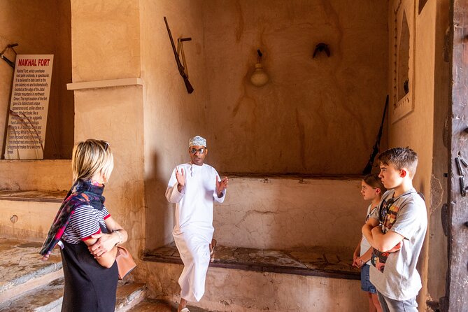 Tour Shahad 4 Days-3 Nights, Oman Tours Package - The guide and private vehicle experience
