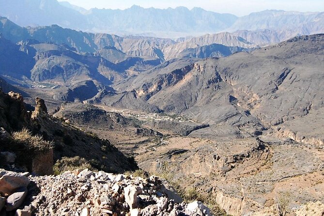 Tour Shahad 4 Days-3 Nights, Oman Tours Package - What to pack for Oman’s changing conditions
