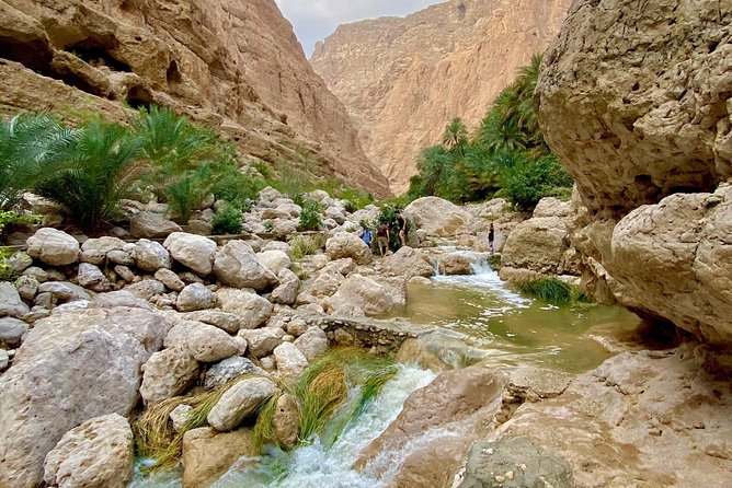 Wadi Shab and Bimmah Sinkhole Full Day Tour - Key points to know before booking