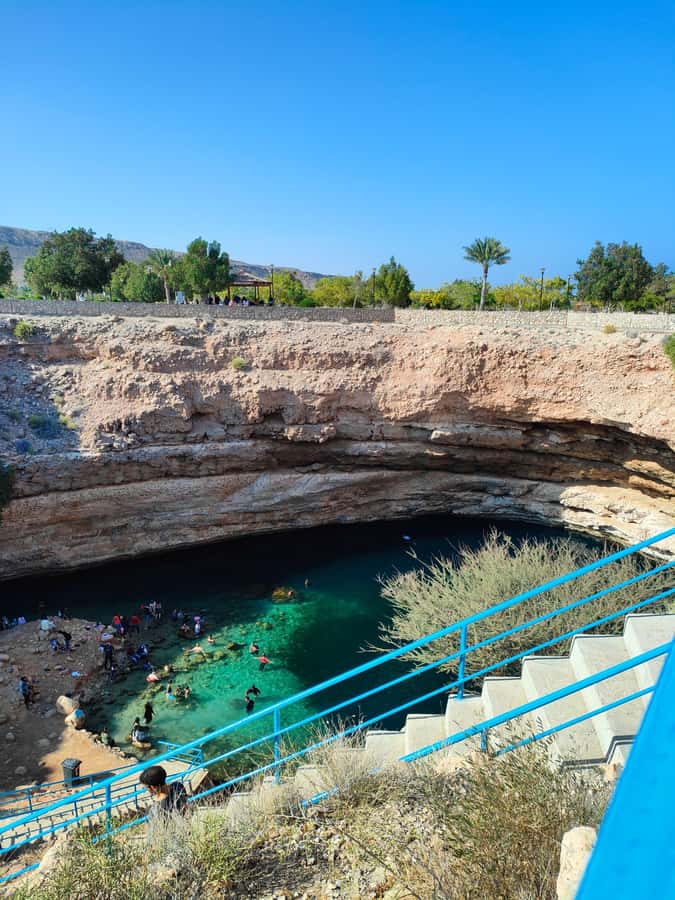 Wadi Shab &Bimmah Sinkhole &Heart shaped Cave &Pebble Beach - Lunch after the wadi