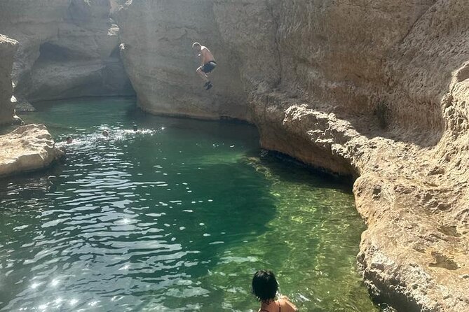 Wadi Shab Expedition - How the two stops work together