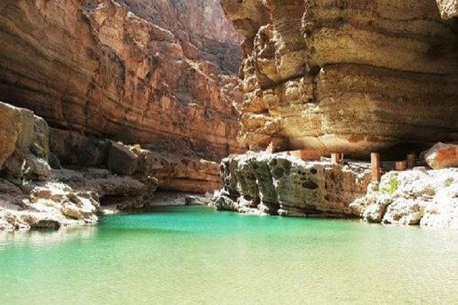Wadi Shab full day tour - The Drive Back and Fins Beach