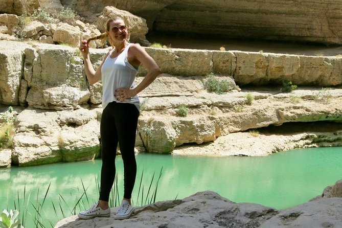 Wadi Shab full day tour (Muscat tours):Oman Shore excursions - Walking into Wadi Shab’s gorge