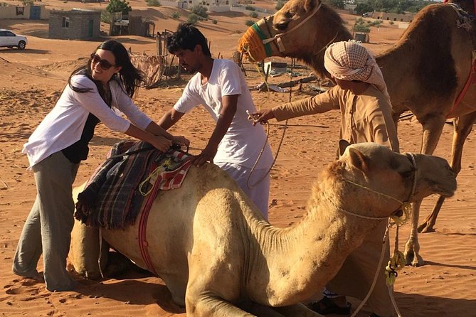 Wahiba Sands and Desert Safari from Muscat - Starting the ride in a private six-seat 4X4