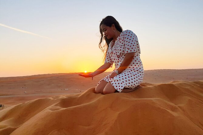 Watching Sunrise in Wahiba Sand Desert - Early Morning Tour - Crossing the orange dunes of Wahiba Sands